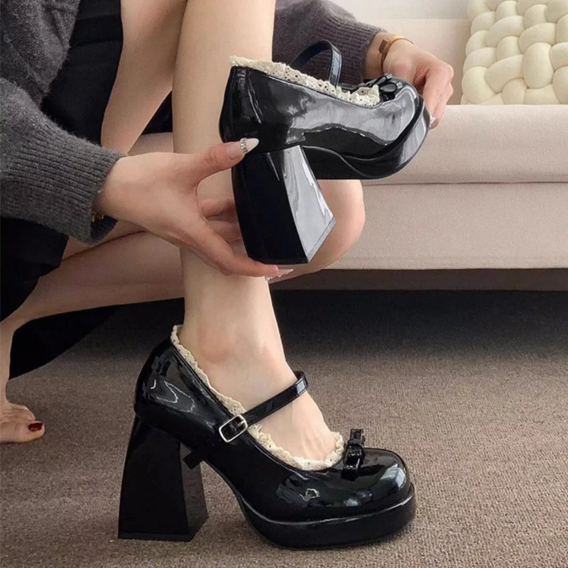 Escarpins Mary Jane à talon épais et bride à boucle, style français, avec nœud et dentelle, pour femme, nouvelle collection printemps 2026